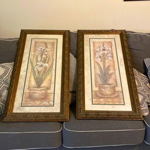 Bundle (2) Vintage floral paintings with frame.